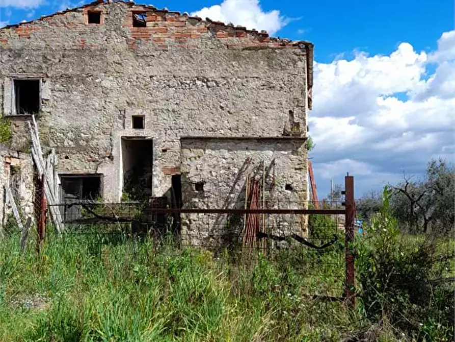 Immagine 5 di Rustico / casale in vendita  a Formia