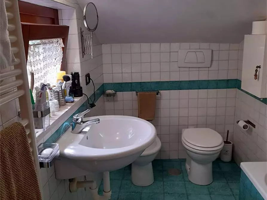 Immagine 18 di Casa indipendente in vendita  a Itri