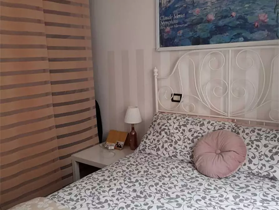 Immagine 17 di Casa indipendente in vendita  a Itri