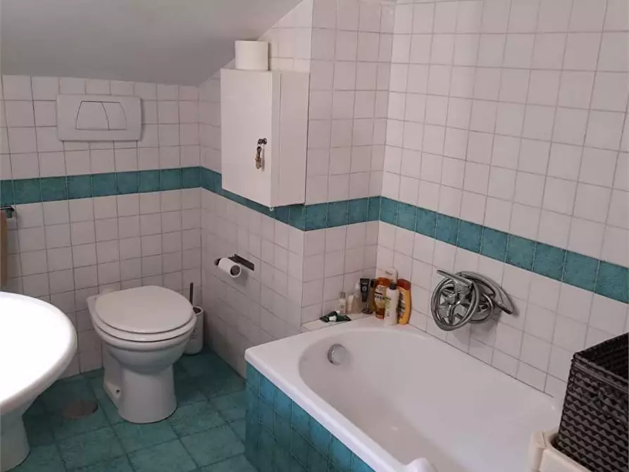 Immagine 19 di Casa indipendente in vendita  a Itri