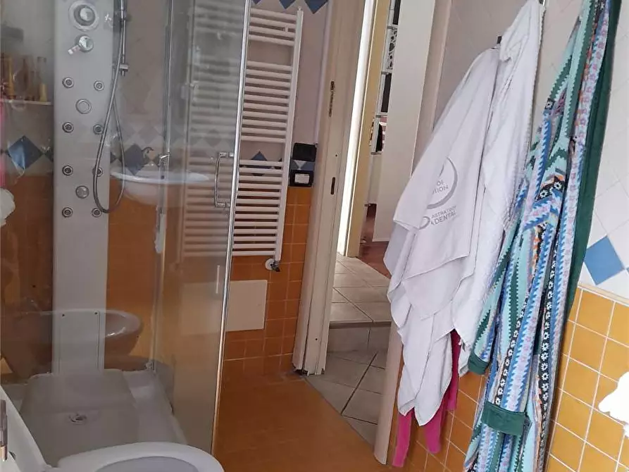 Immagine 25 di Casa indipendente in vendita  a Itri