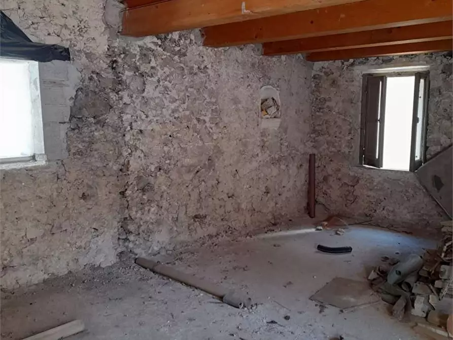 Immagine 2 di Appartamento in vendita  a Itri