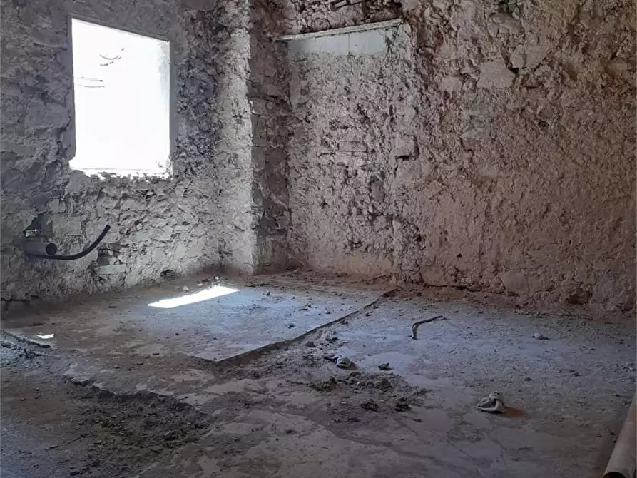 Immagine 5 di Appartamento in vendita  a Itri