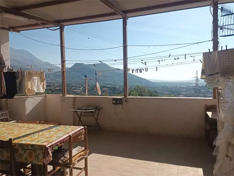 Immagine 3 di Villa in vendita  a Formia