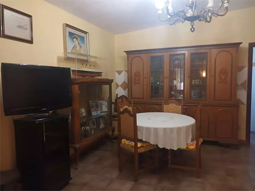 Immagine 24 di Villa in vendita  a Formia