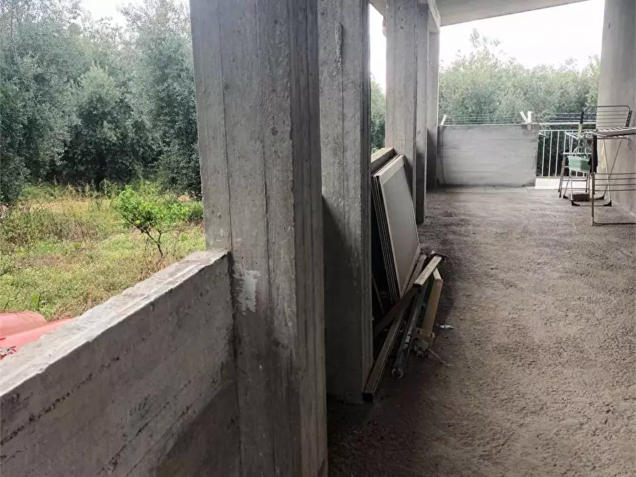 Immagine 5 di Villa in vendita  a Formia