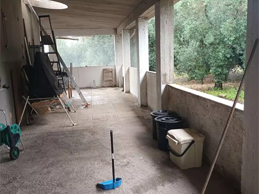 Immagine 6 di Villa in vendita  a Formia