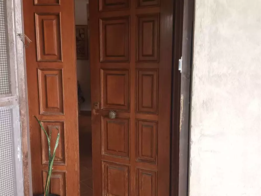 Immagine 10 di Villa in vendita  a Formia