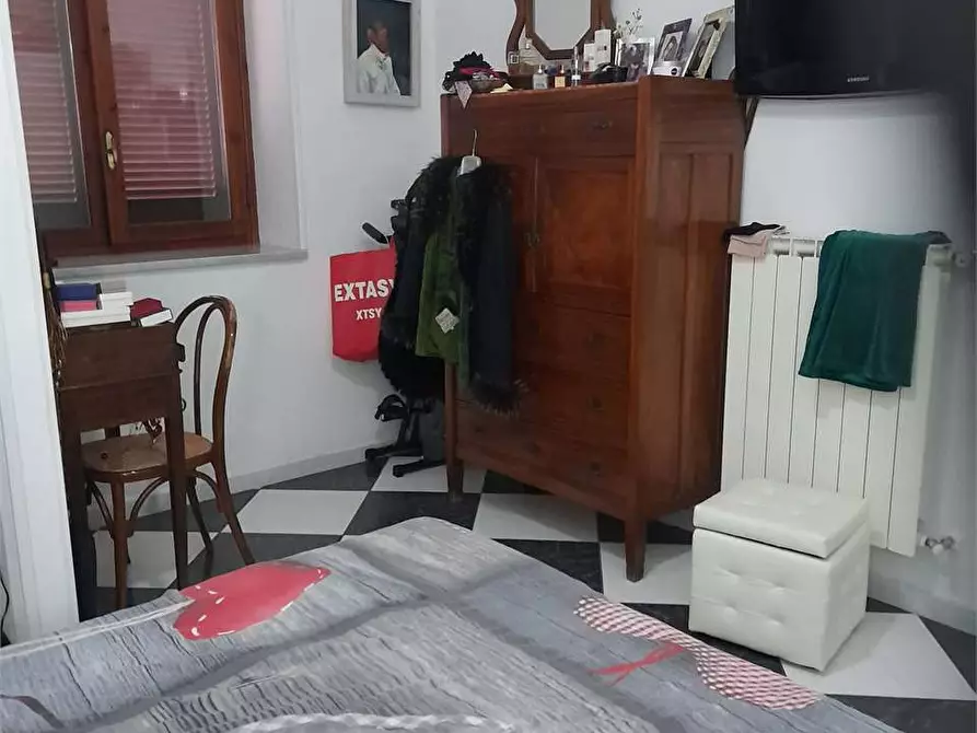 Immagine 10 di Porzione di villa in vendita  a Formia