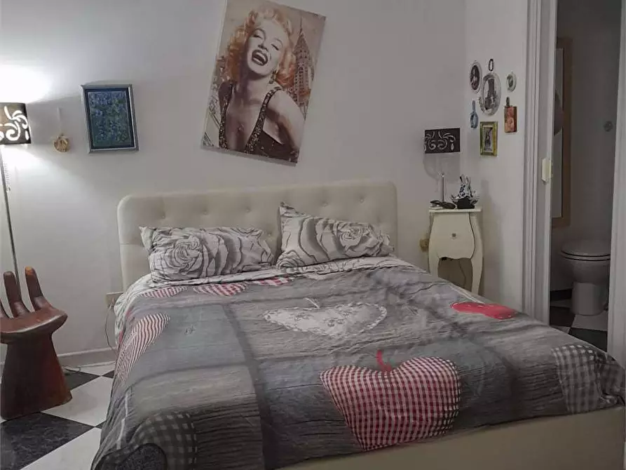 Immagine 8 di Porzione di villa in vendita  a Formia