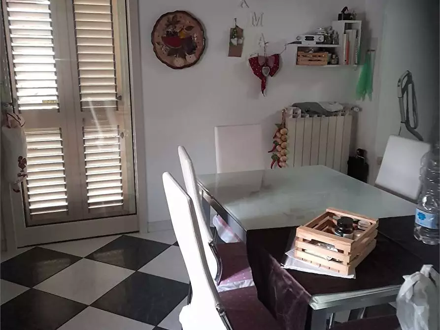 Immagine 6 di Porzione di villa in vendita  a Formia