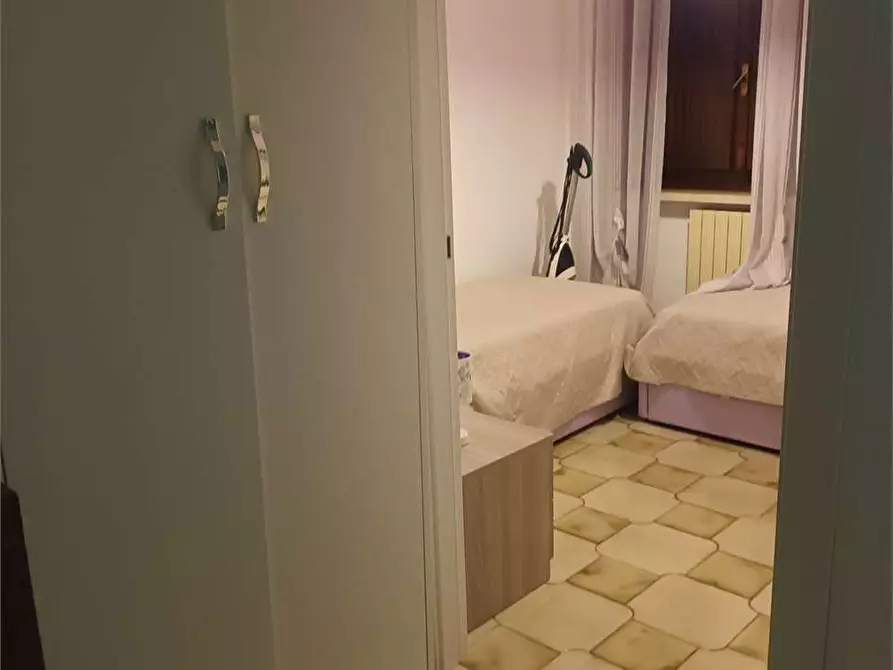 Immagine 22 di Villetta a schiera in affitto  a Formia