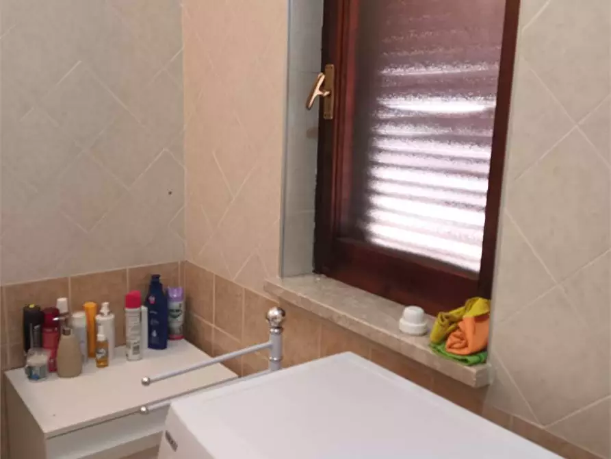 Immagine 34 di Villetta a schiera in affitto  a Formia