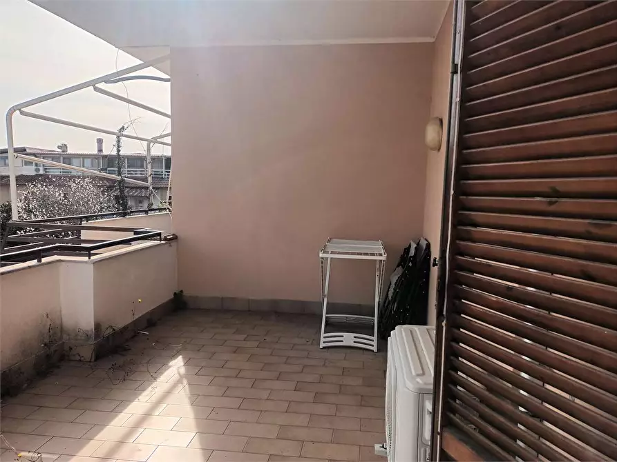 Immagine 30 di Villetta a schiera in affitto  a Formia