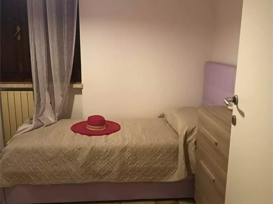 Immagine 24 di Villetta a schiera in affitto  a Formia