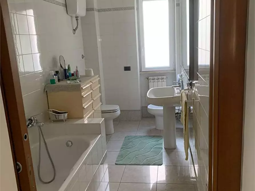 Immagine 26 di Appartamento in vendita  a Formia