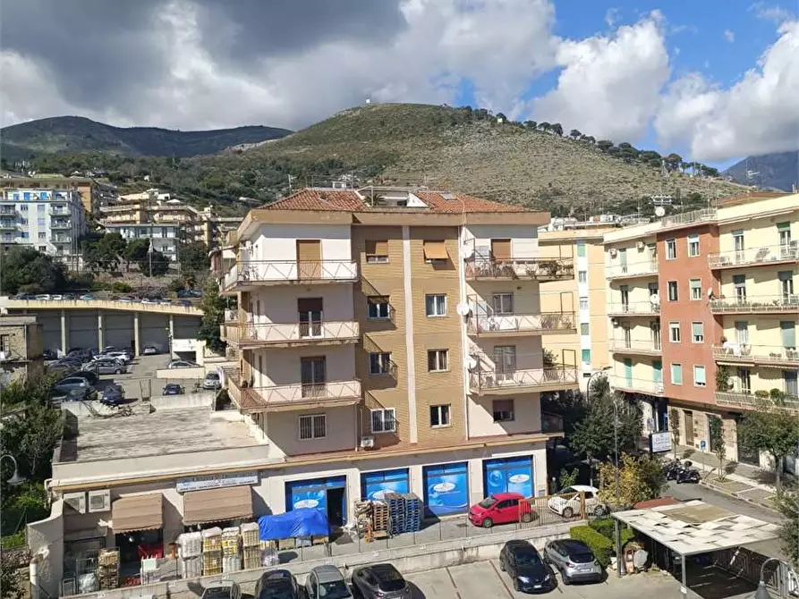 Immagine 35 di Appartamento in vendita  a Formia