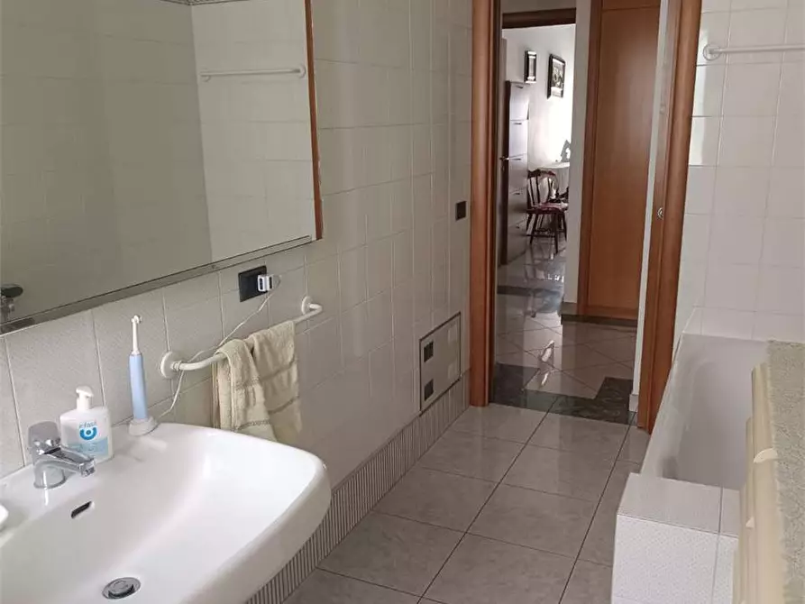 Immagine 36 di Appartamento in vendita  a Formia