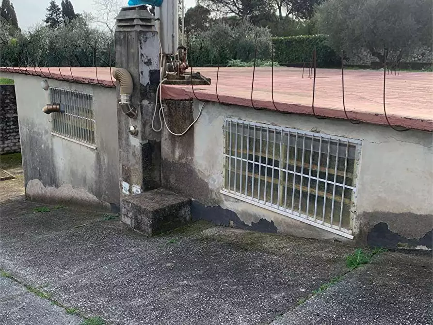 Immagine 8 di Capannone industriale in vendita  a Formia