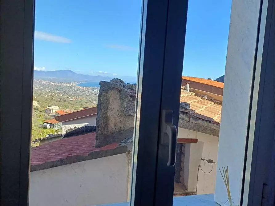 Immagine 45 di Casa indipendente in vendita  a Formia