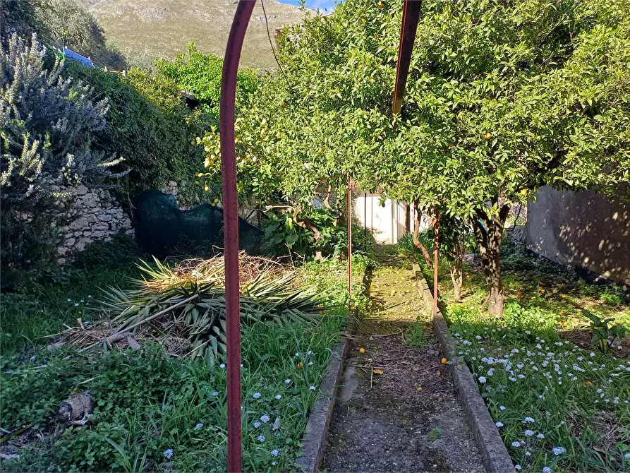 Immagine 20 di Casa indipendente in vendita  a Formia