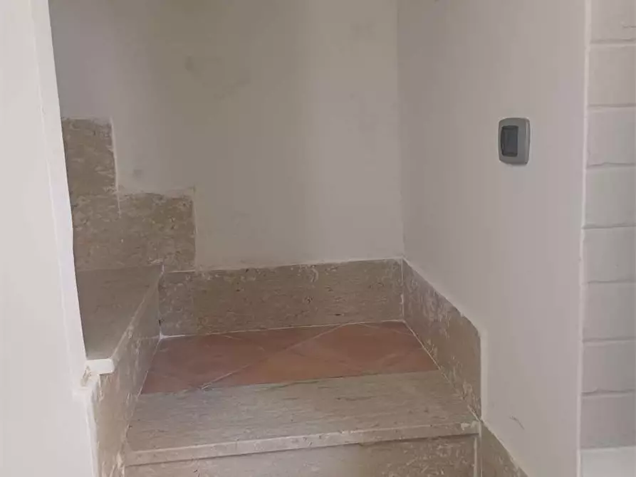 Immagine 13 di Casa indipendente in vendita  a Formia