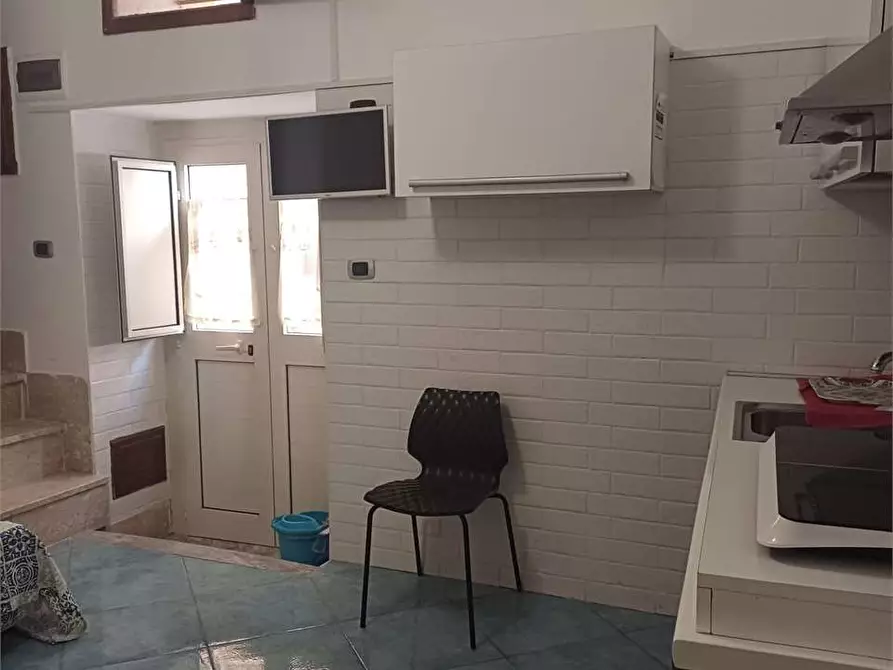 Immagine 2 di Casa indipendente in vendita  a Formia