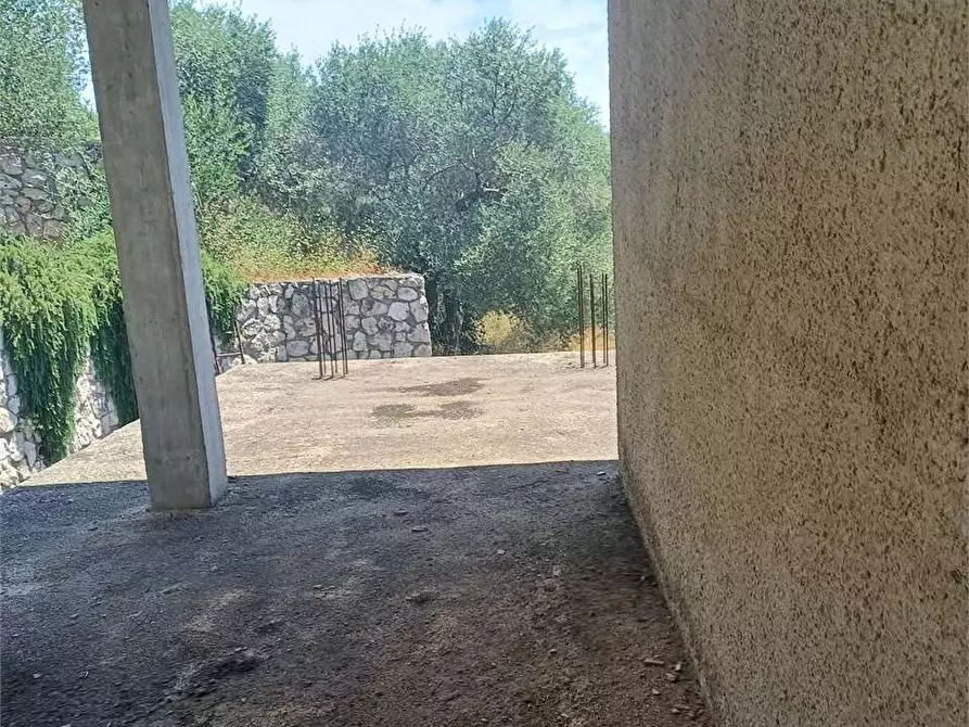 Immagine 30 di Villa in vendita  a Itri