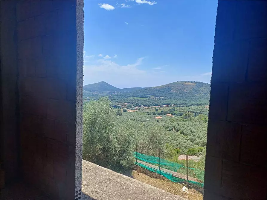 Immagine 31 di Villa in vendita  a Itri