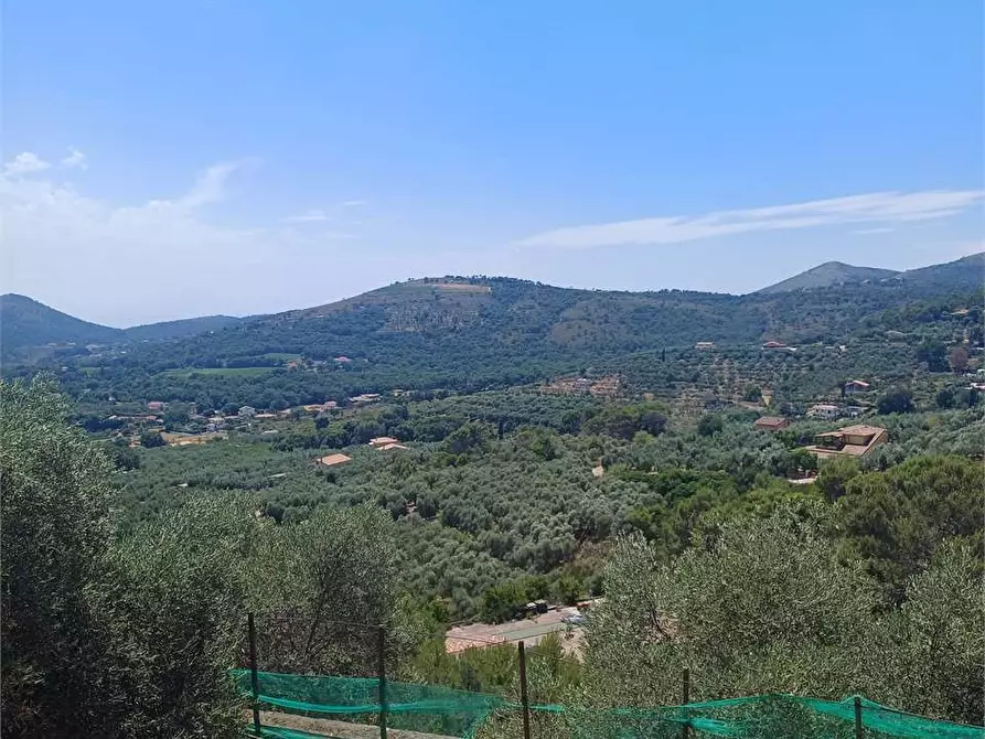 Immagine 32 di Villa in vendita  a Itri