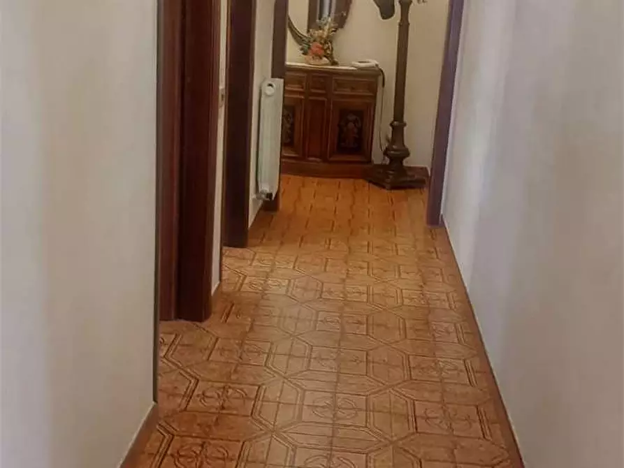 Immagine 3 di Appartamento in vendita  a Formia