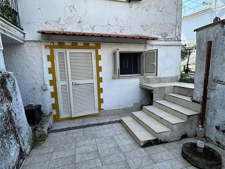 Immagine 2 di Trilocale in vendita  a Formia