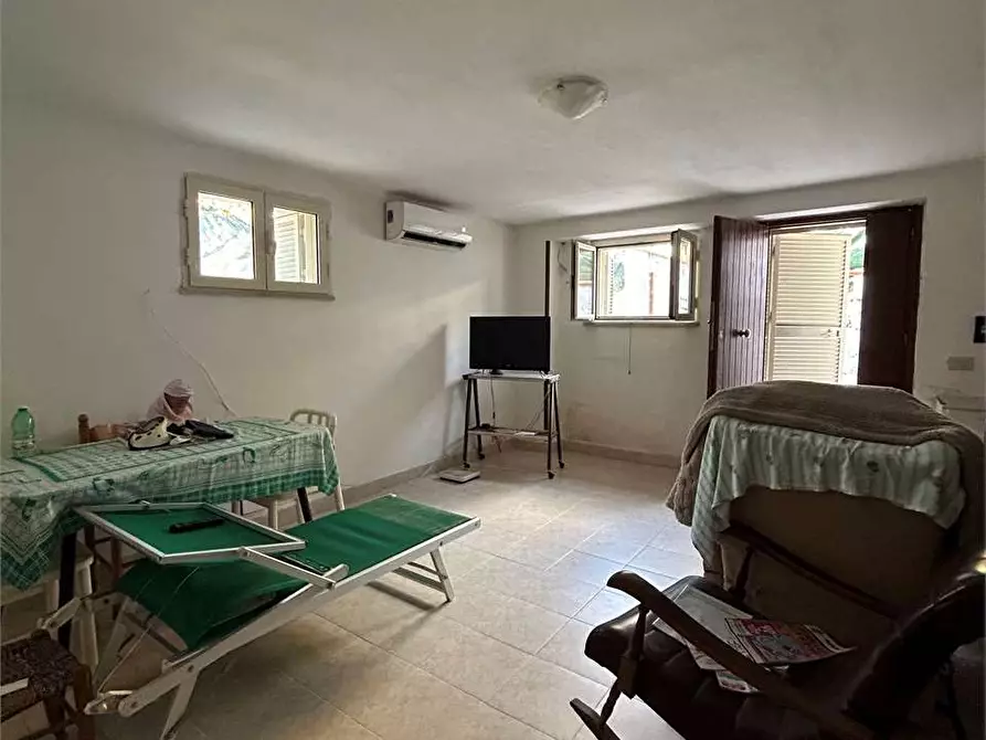 Immagine 6 di Trilocale in vendita  a Formia