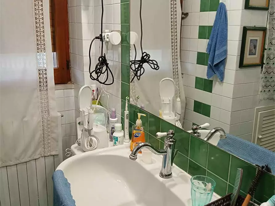 Immagine 22 di Appartamento in vendita  a Formia