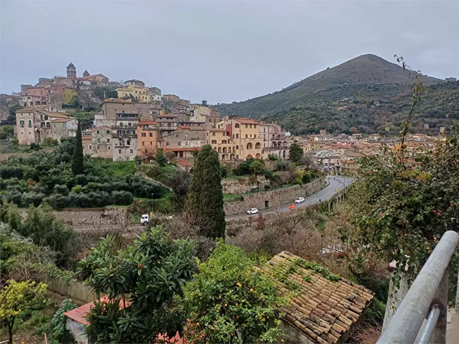 Immagine 1 di Appartamento in vendita  a Itri