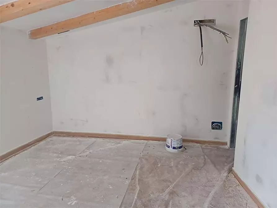 Immagine 6 di Appartamento in vendita  a Itri