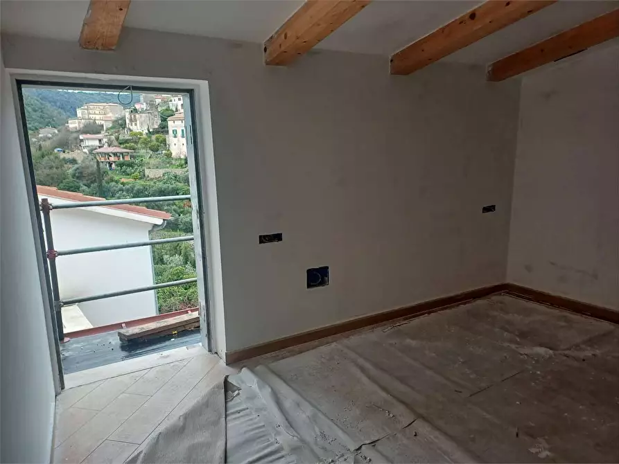 Immagine 7 di Appartamento in vendita  a Itri