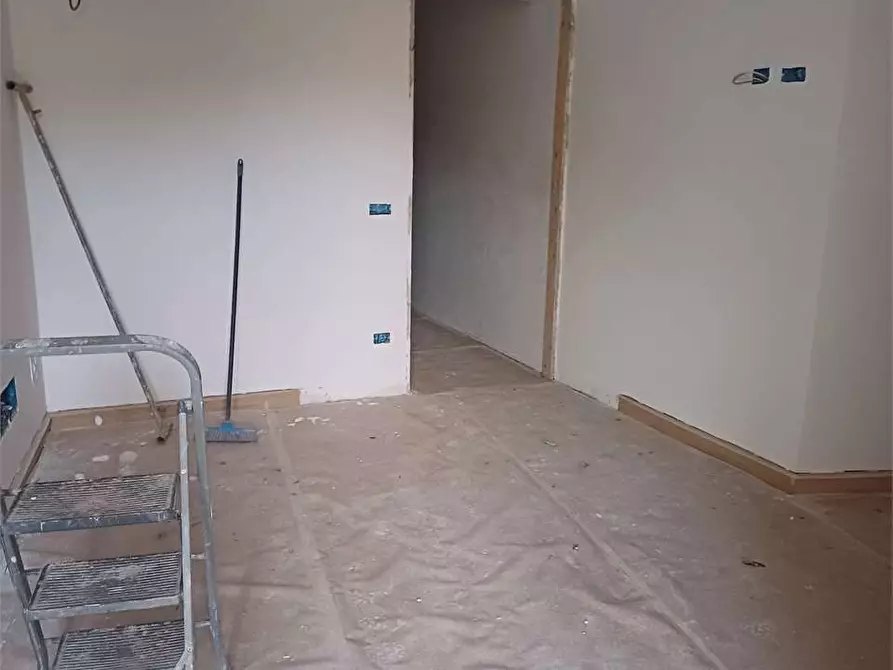 Immagine 4 di Appartamento in vendita  a Itri