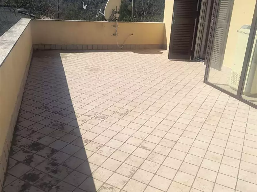 Immagine 25 di Villa in vendita  a Itri