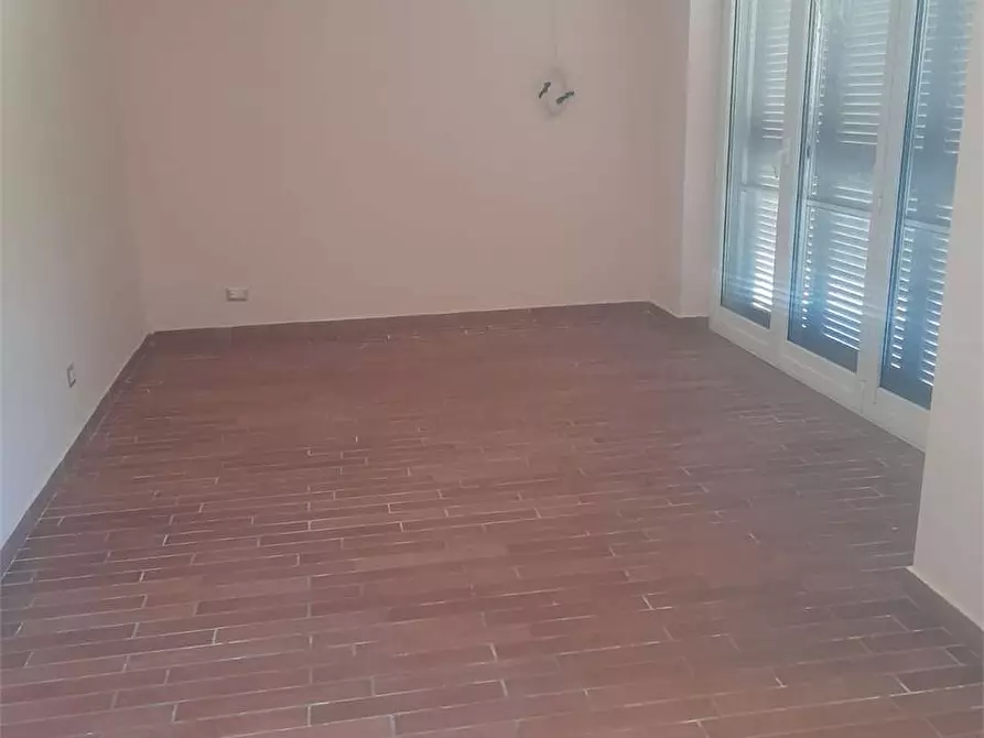 Immagine 22 di Villa in vendita  a Itri