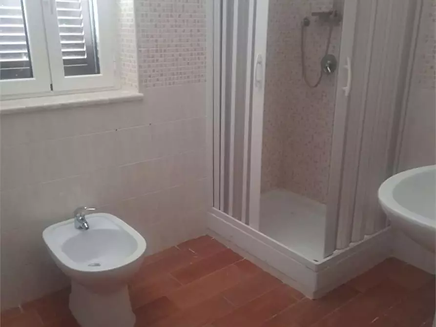 Immagine 29 di Villa in vendita  a Itri