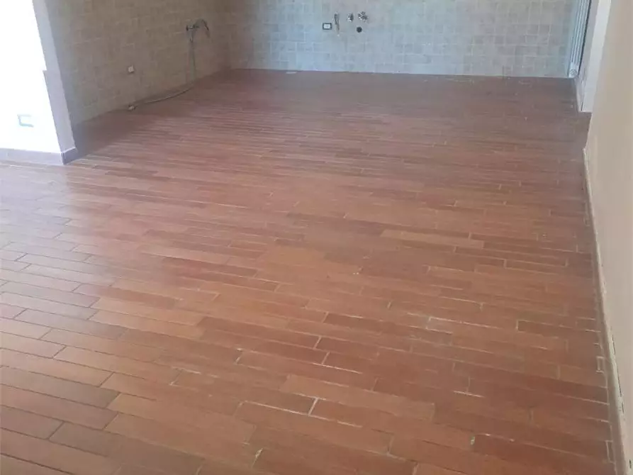 Immagine 14 di Villa in vendita  a Itri
