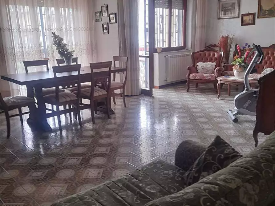 Immagine 1 di Appartamento in vendita  a Formia