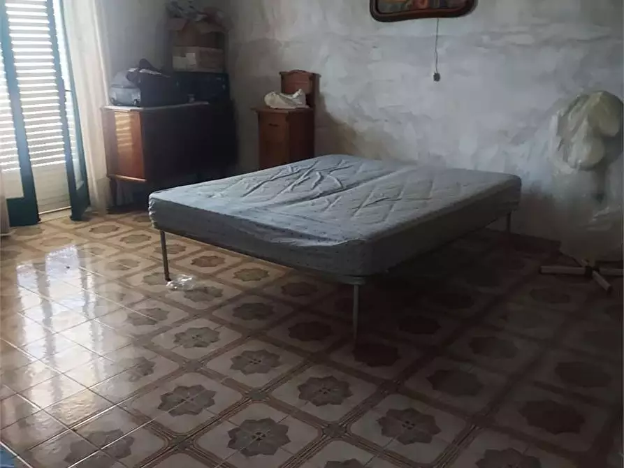Immagine 8 di Casa indipendente in vendita  a Formia