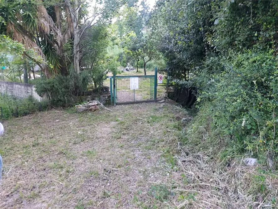 Immagine 2 di Villa in vendita  a Formia