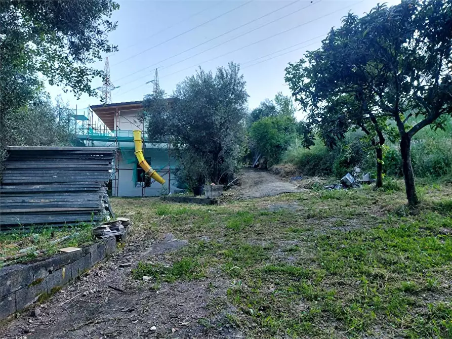 Immagine 3 di Villa in vendita  a Formia
