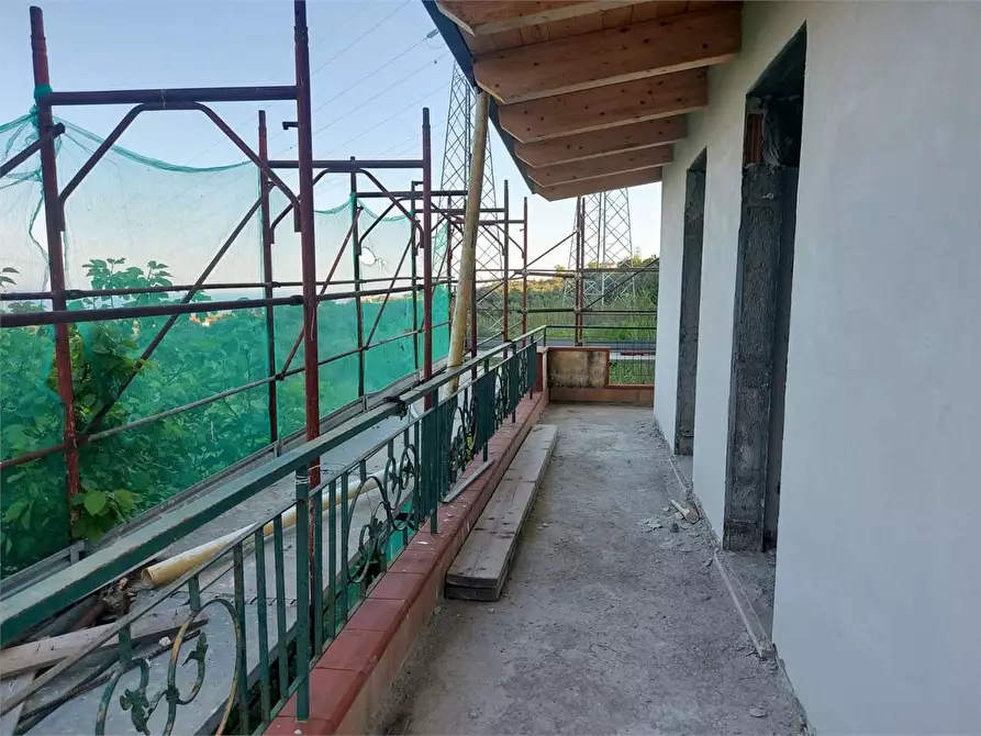 Immagine 18 di Villa in vendita  a Formia