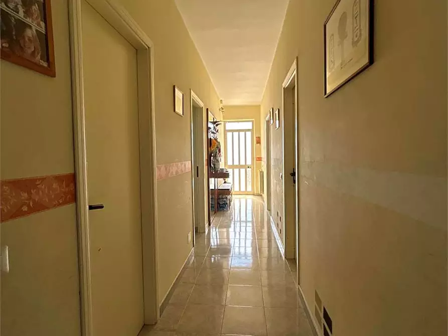 Immagine 3 di Porzione di villa in vendita  a Formia