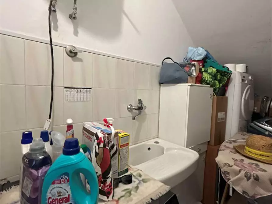 Immagine 17 di Porzione di villa in vendita  a Formia