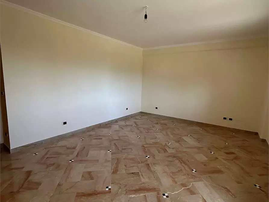 Immagine 11 di Appartamento in vendita  a Formia